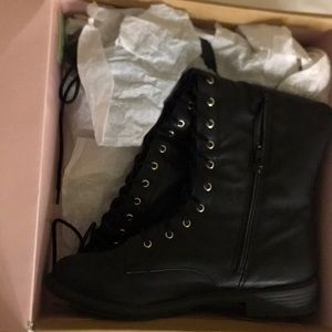 Boots ❗️FINAL SALE❗️